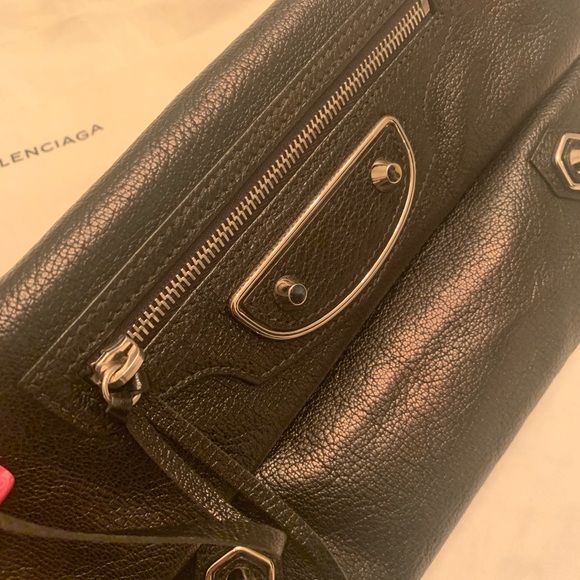 Balenciaga clutch in black color - Picture 3 of 5